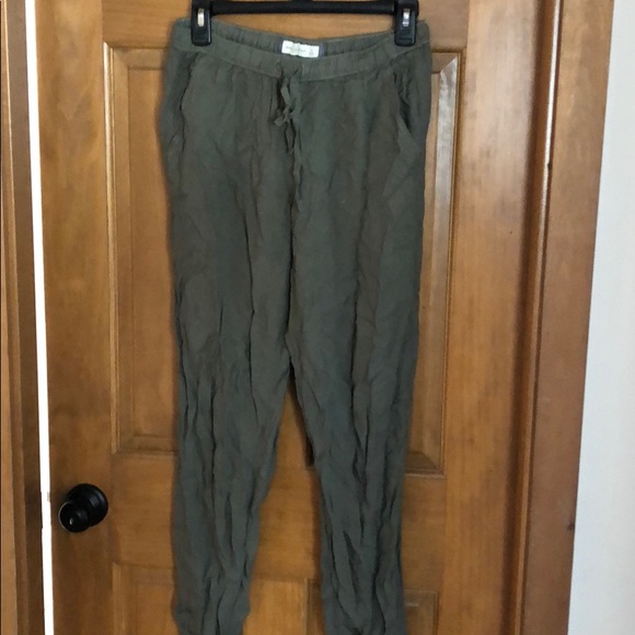 Abercrombie pants - Picture 3 of 3